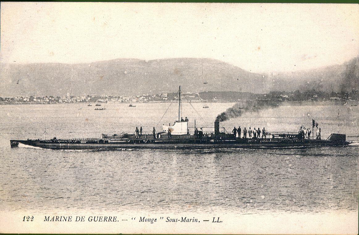 Sous Marin MONGE 1918.jpg